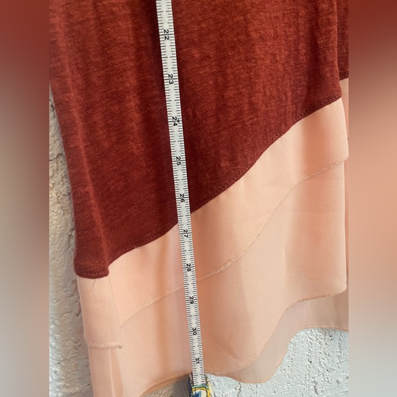 Red and pink sleeveless asymmetrical summer dress from anthropology size xs - Picture 3 of 4